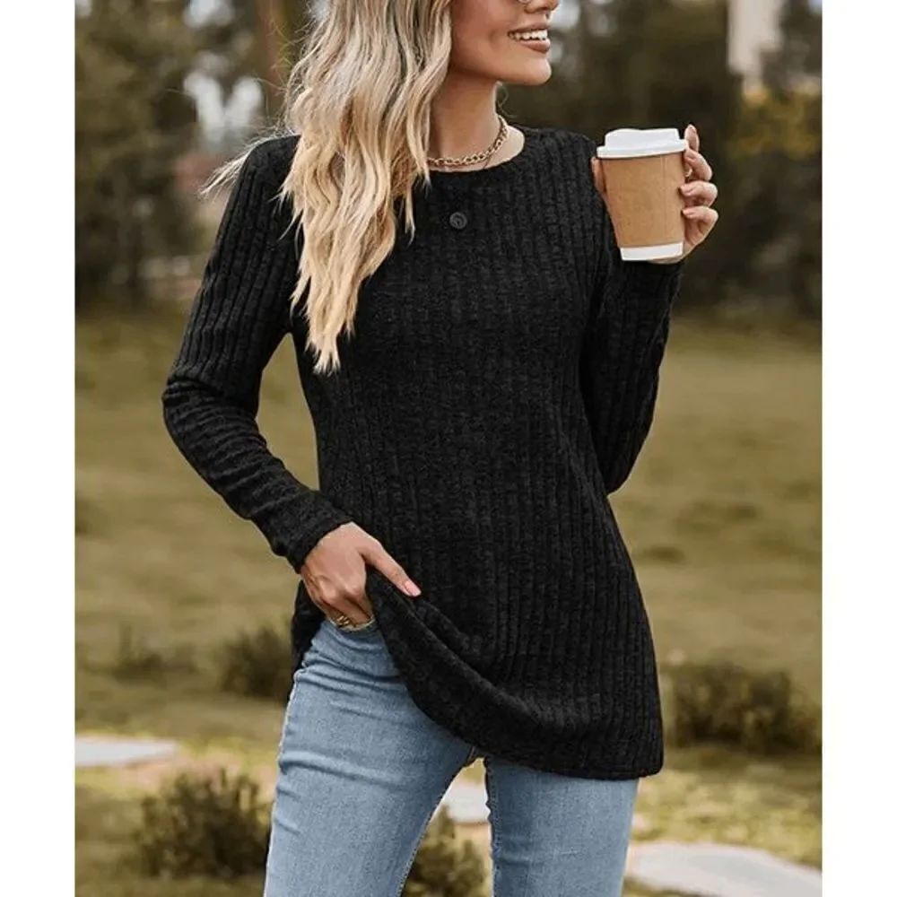 Black Crewneck Knit Top XXL